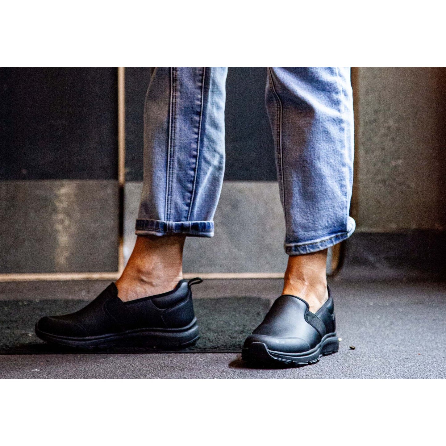 Scholl Non-Slip Leather Work Shoes