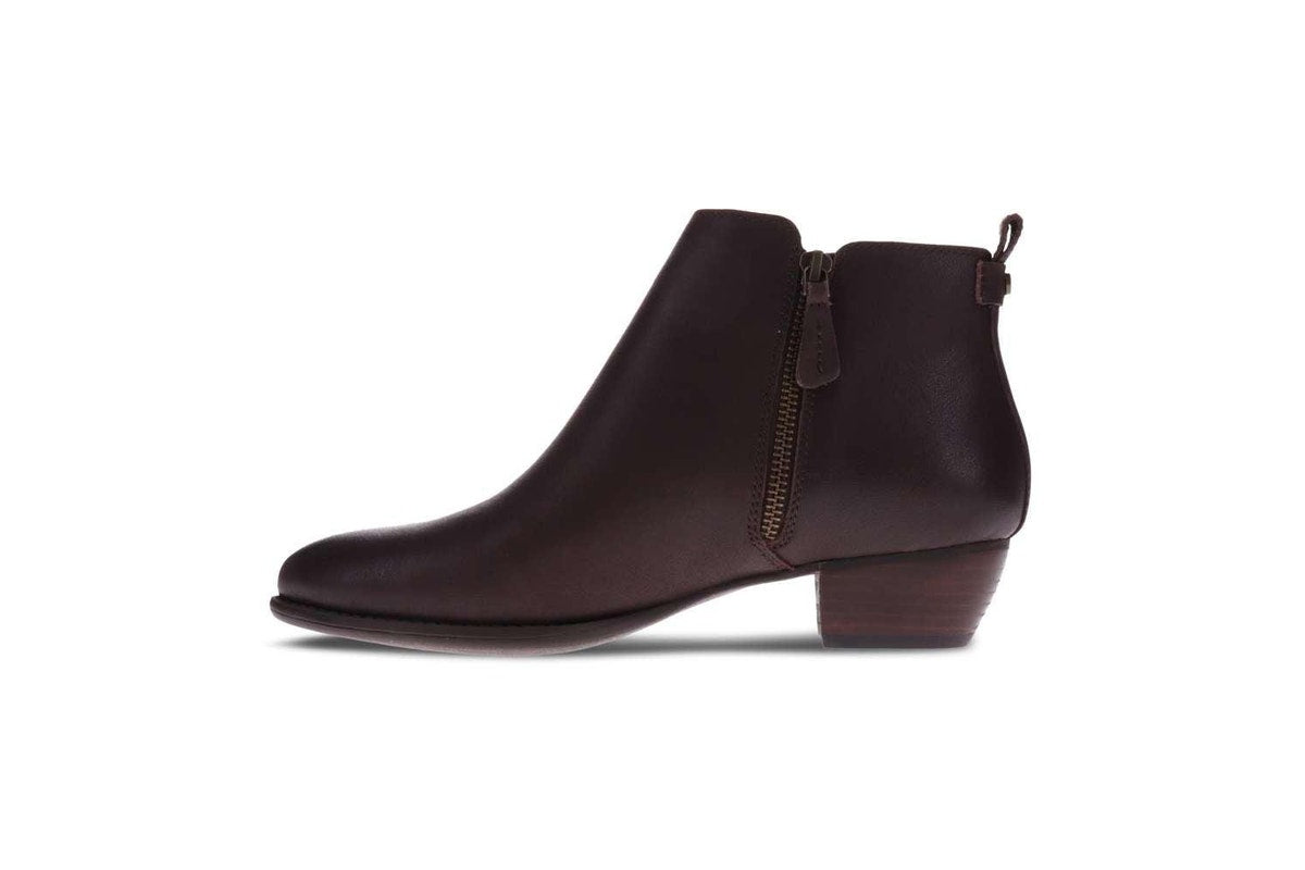 Revere Lido Women's Orthotic-Friendly Ankle Boots – Size 5